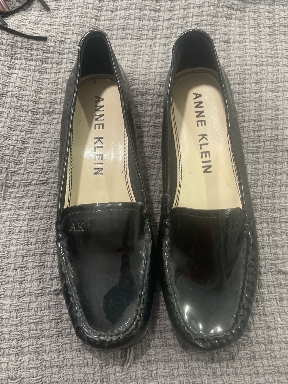 Anne Klein Black Patent Leather Slip-On Loafers 8.5